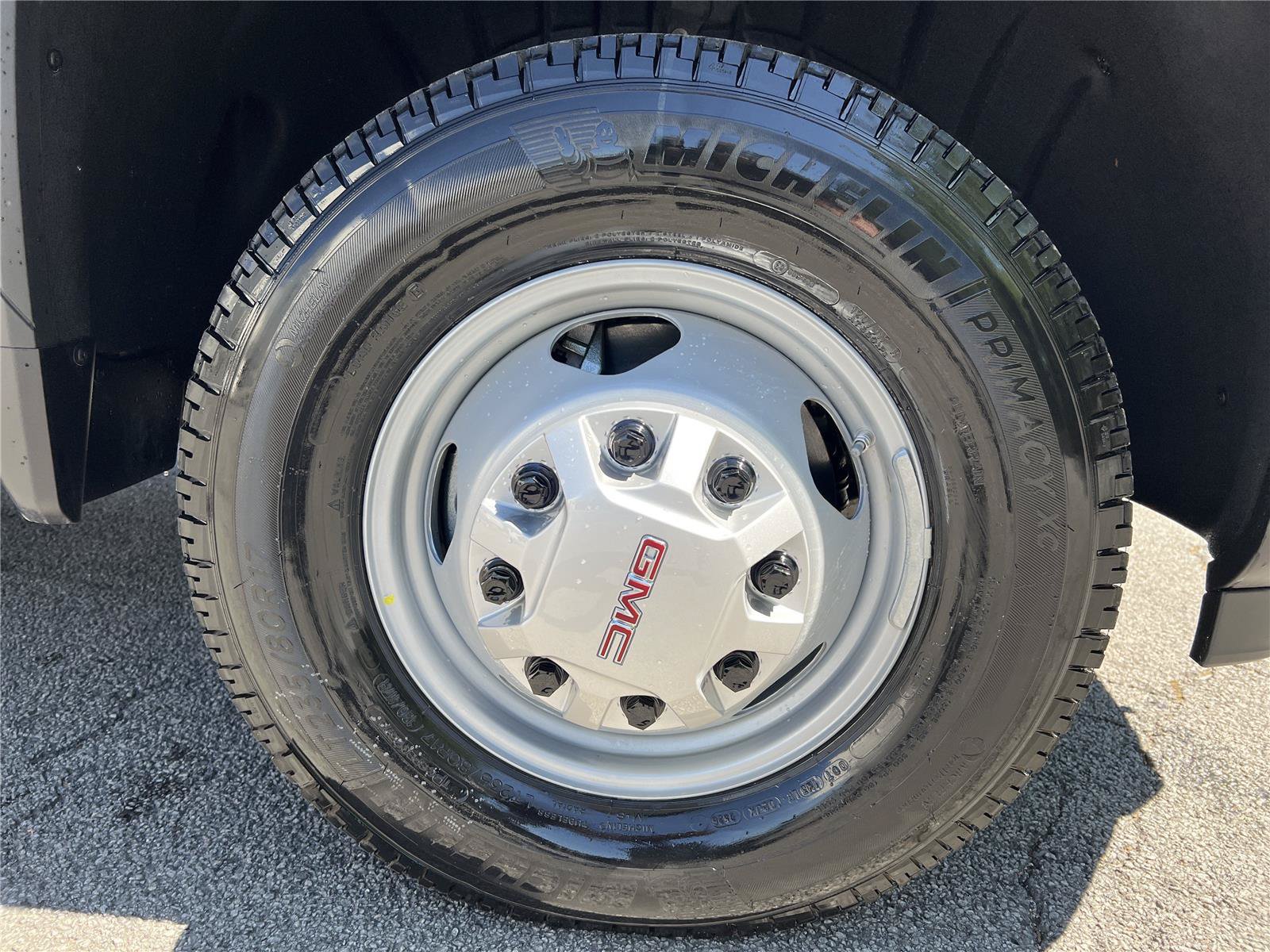New 2026 GMC Sierra 3500 Pro w/ Convenience Package AWD/4WD image 12