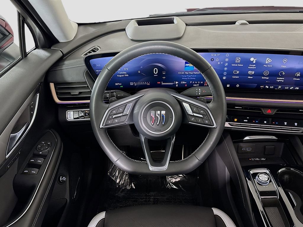 Used 2025 Buick Envision Sport Touring image 25