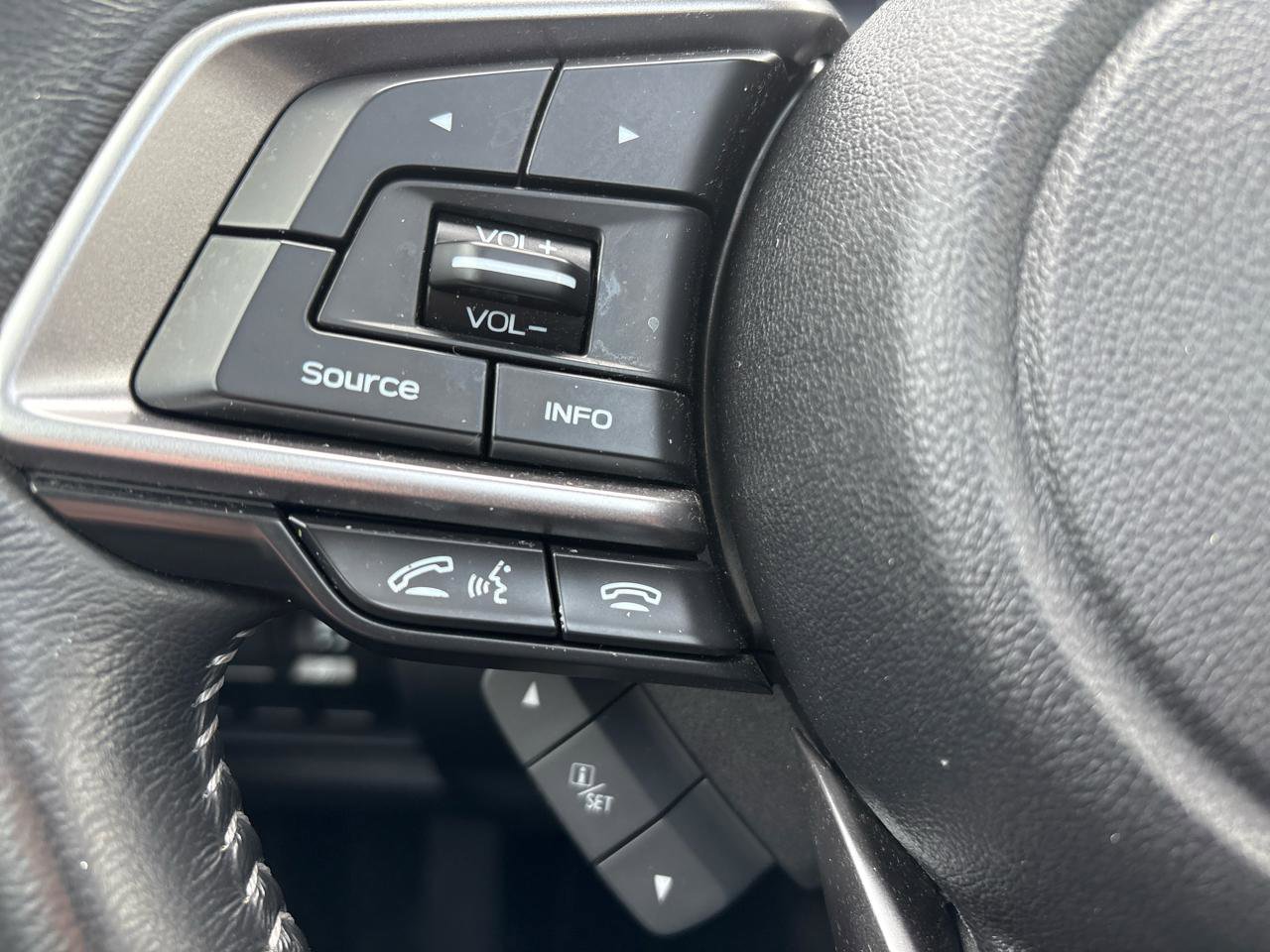 Used 2022 Subaru Forester Premium image 12