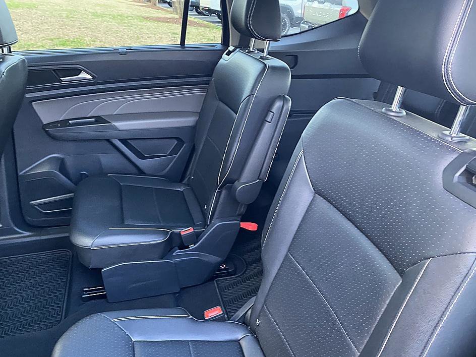 Used 2022 Volkswagen Atlas SEL image 12