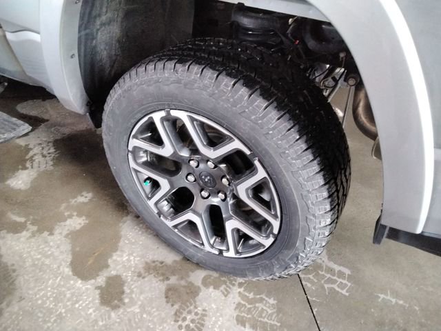 Used 2026 RAM 1500 Laramie image 16