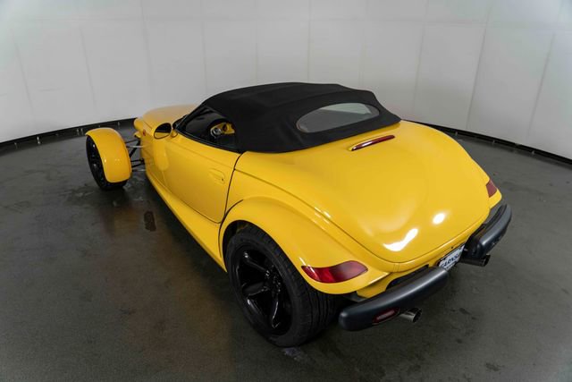 Used 2002 Chrysler Prowler image 26