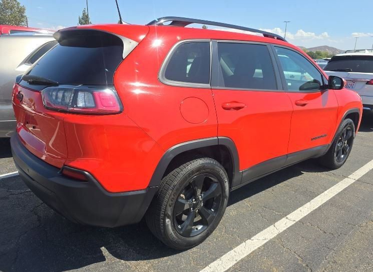 Used 2021 Jeep Cherokee Latitude Plus image 6