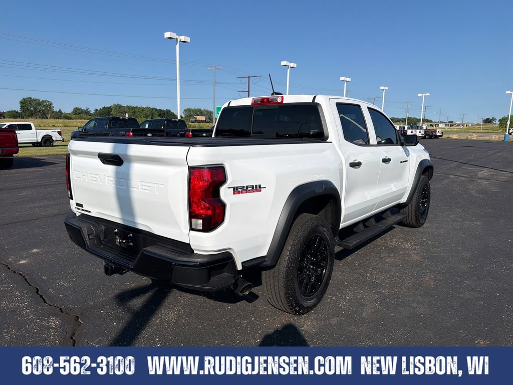 Used 2024 Chevrolet Colorado Trail Boss w/ Advanced Trailering Package AWD/4WD image 5