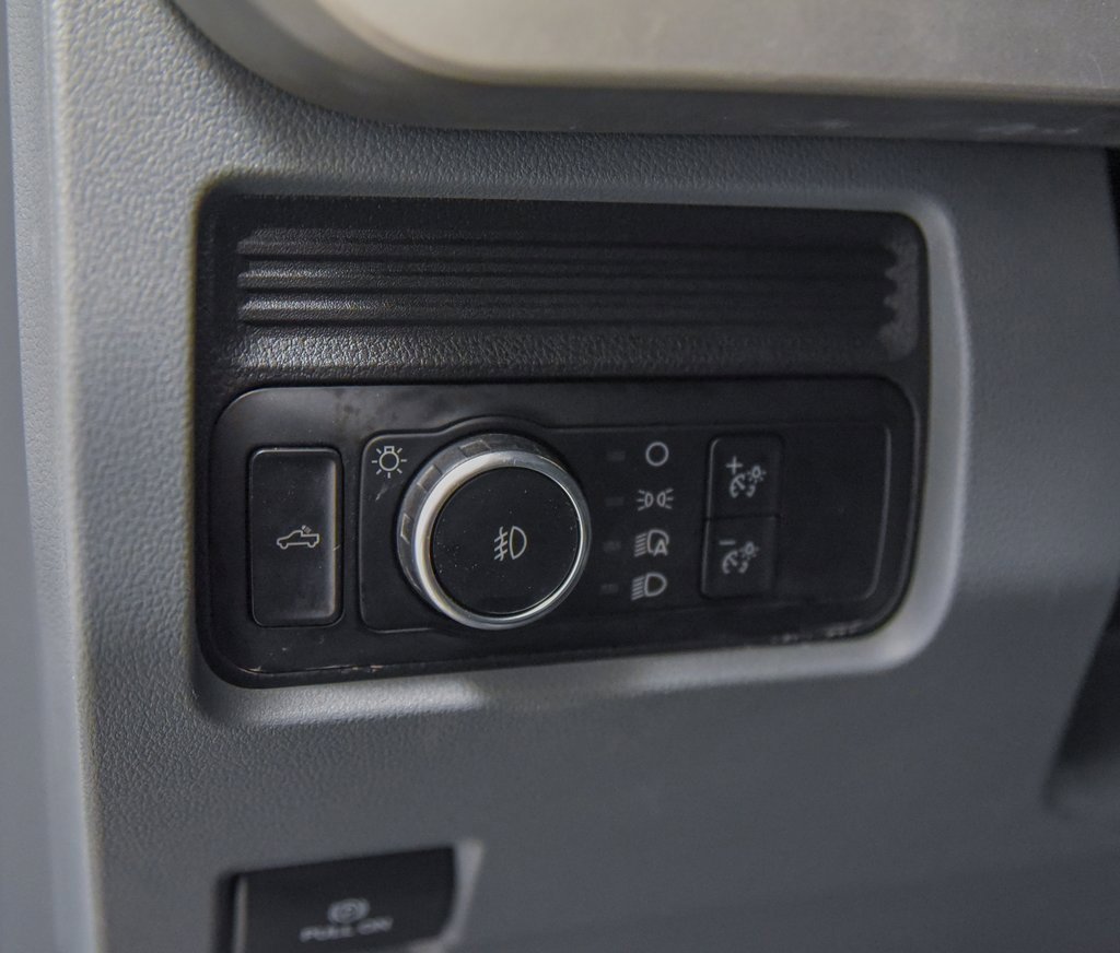 Used 2023 Ford F250 XLT w/ FX4 Off-Road Package image 16