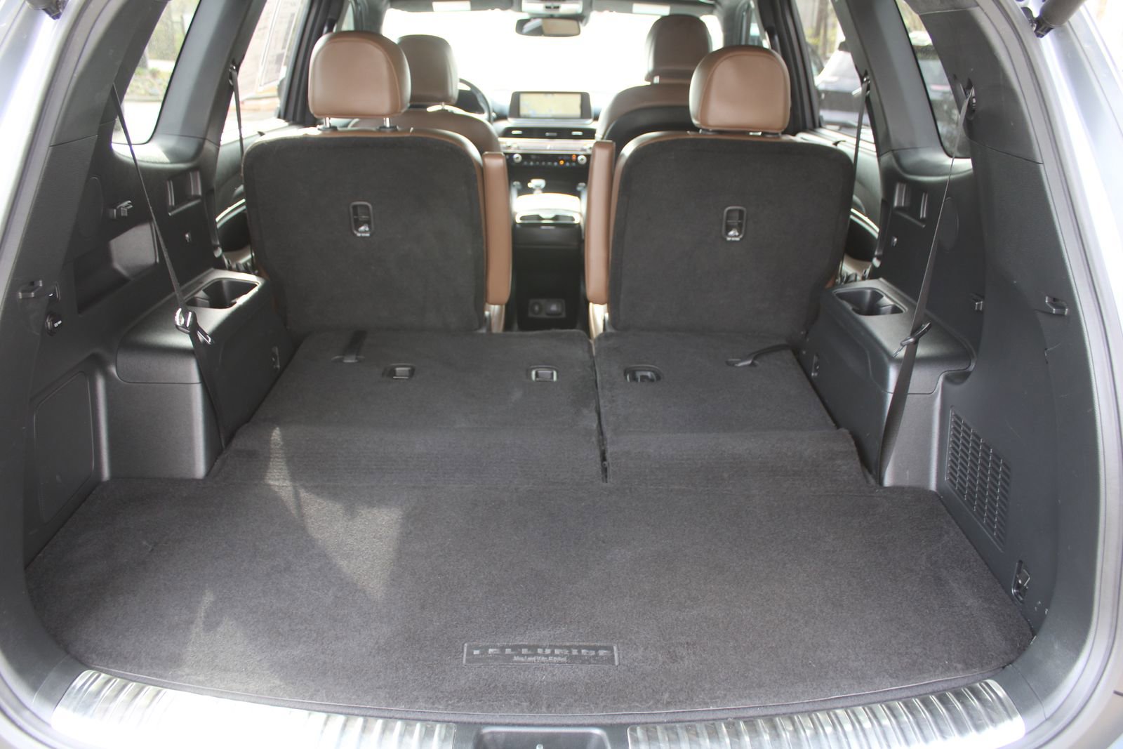 Used 2022 Kia Telluride SX w/ SX Prestige Package image 10