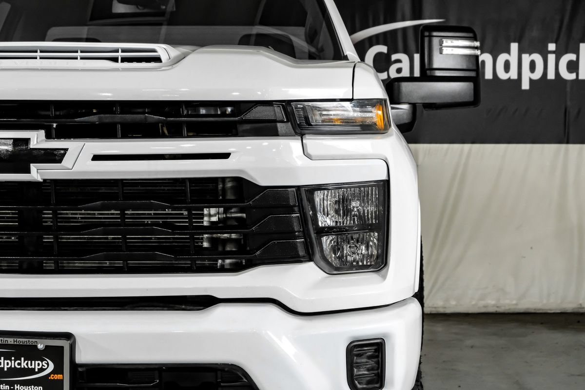 Used 2025 Chevrolet Silverado 3500 W/T AWD/4WD image 33