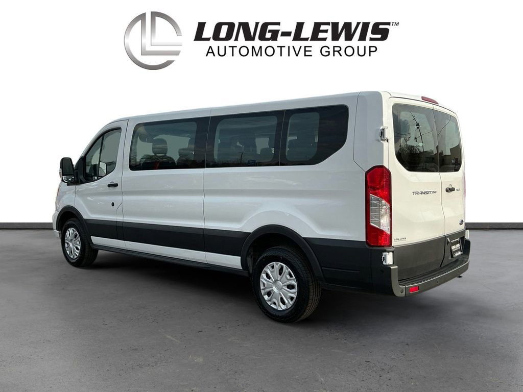 Used 2022 Ford Transit 350 XLT image 4