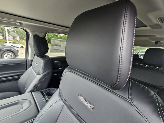 New 2026 Ford Expedition Max Platinum w/ Driver's Package AWD/4WD image 24