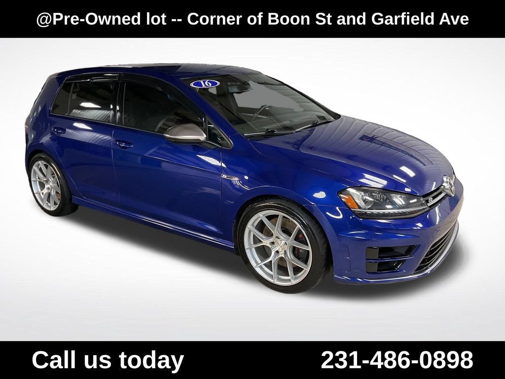 Used 2016 Volkswagen Golf R 4-Door AWD/4WD image 7