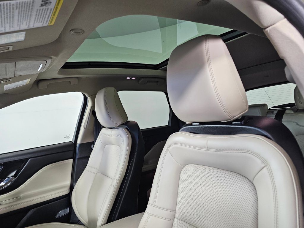 Certified 2025 Lincoln Corsair Grand Touring AWD/4WD image 28