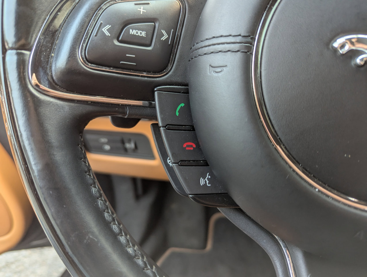 Used 2017 Jaguar XJ L Supercharged image 19