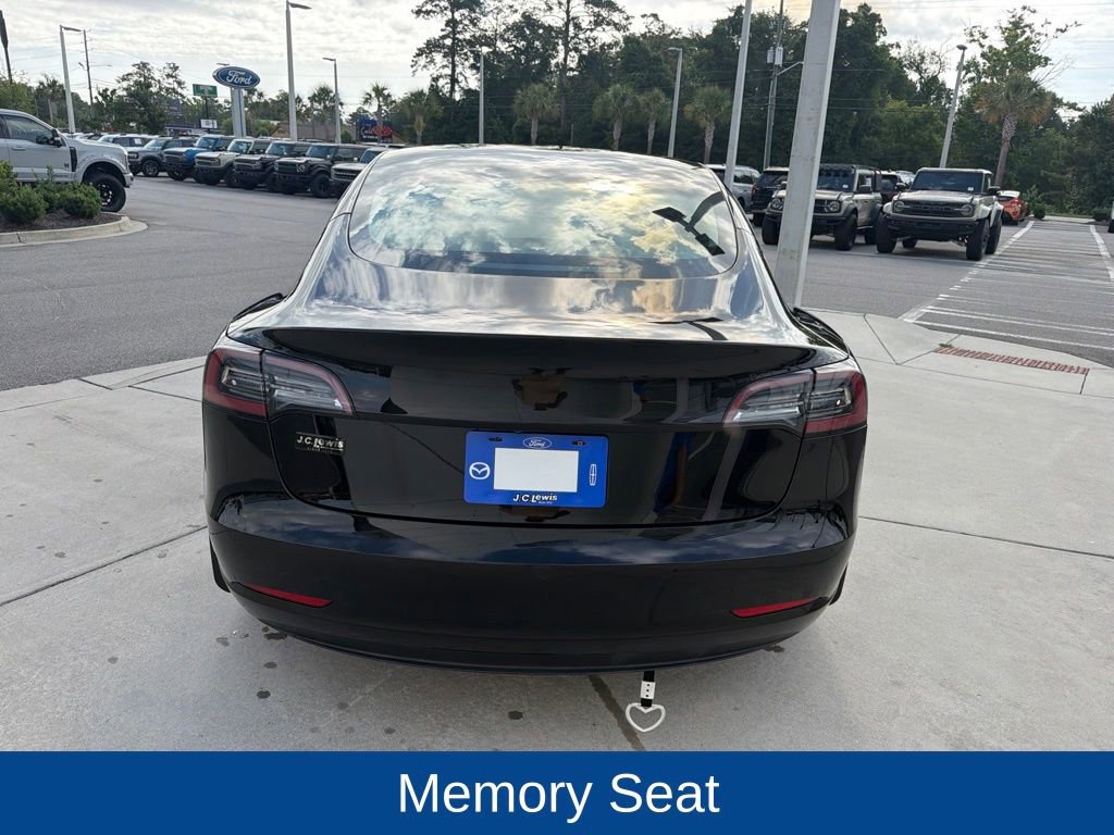 Used 2021 Tesla Model 3 Standard Range Plus RWD image 6