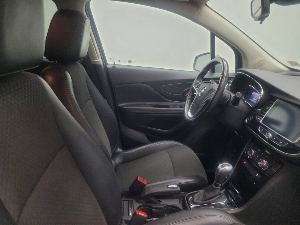 Used 2020 Buick Encore Preferred w/ Safety Package FWD image 21
