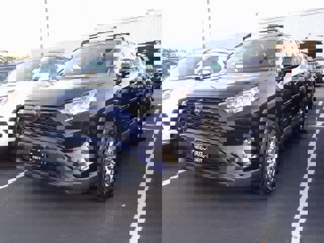 Used 2020 Toyota RAV4 XLE Premium