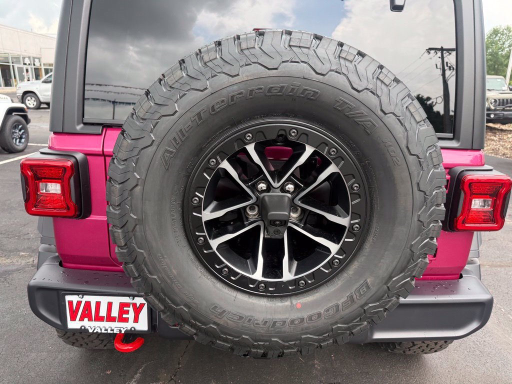 New 2026 Jeep Wrangler Unlimited Rubicon w/ Xtreme 35 Tire Package AWD/4WD image 45