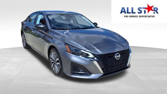 Used 2025 Nissan Altima 2.5 SV