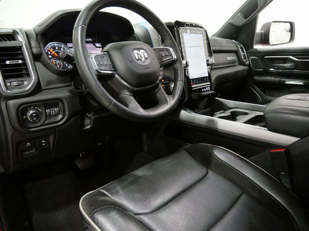 Used 2024 RAM 1500 Laramie image 10