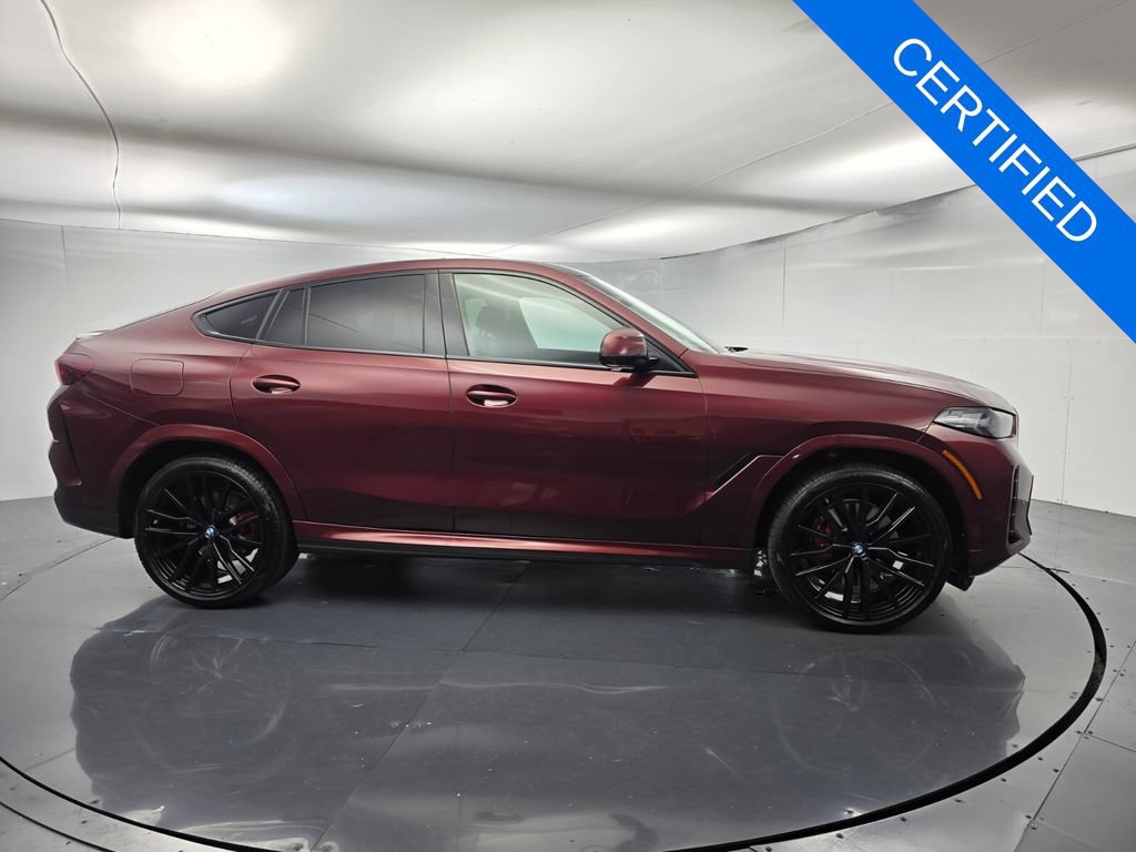 Certified 2025 BMW X6 xDrive40i w/ Executive Package AWD/4WD image 3