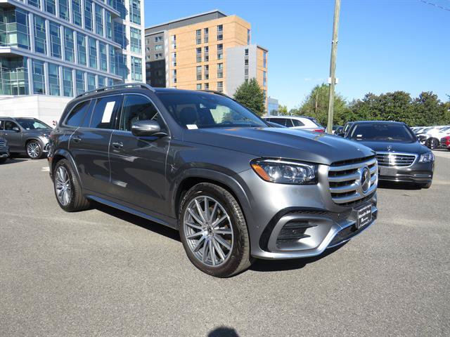 Used 2025 Mercedes-Benz GLS 450 4MATIC image 5