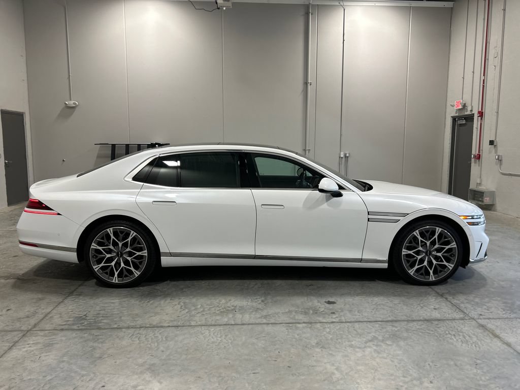 Used 2024 Genesis G90 3.5T AWD/4WD image 5