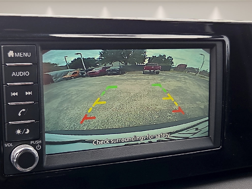 Used 2025 Nissan Kicks S FWD image 15