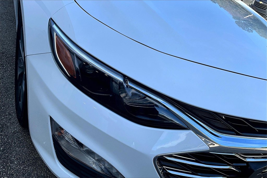 Used 2023 Chevrolet Malibu LT image 30