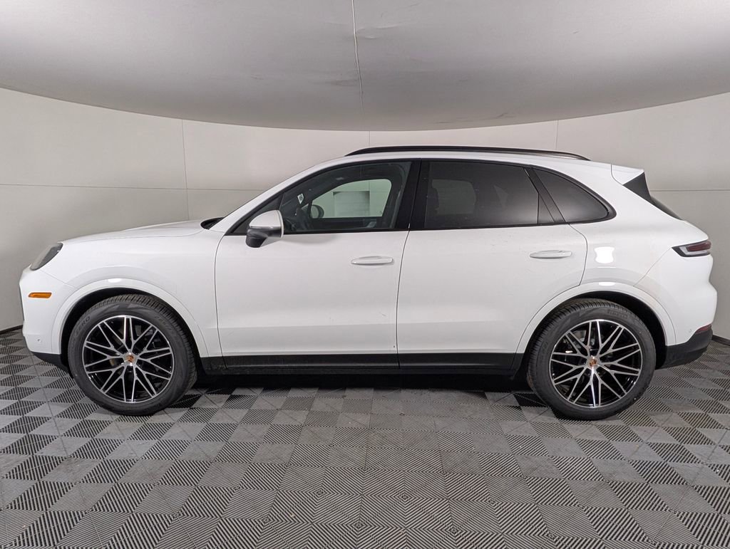 New 2026 Porsche Cayenne image 2