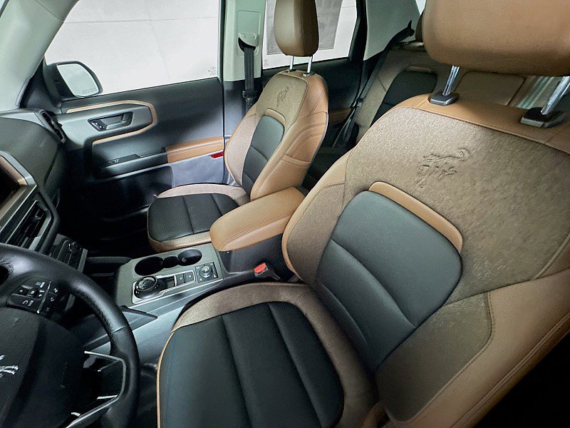 New 2025 Ford Bronco Sport Outer Banks w/ Sasquatch Outer Banks Package AWD/4WD image 11