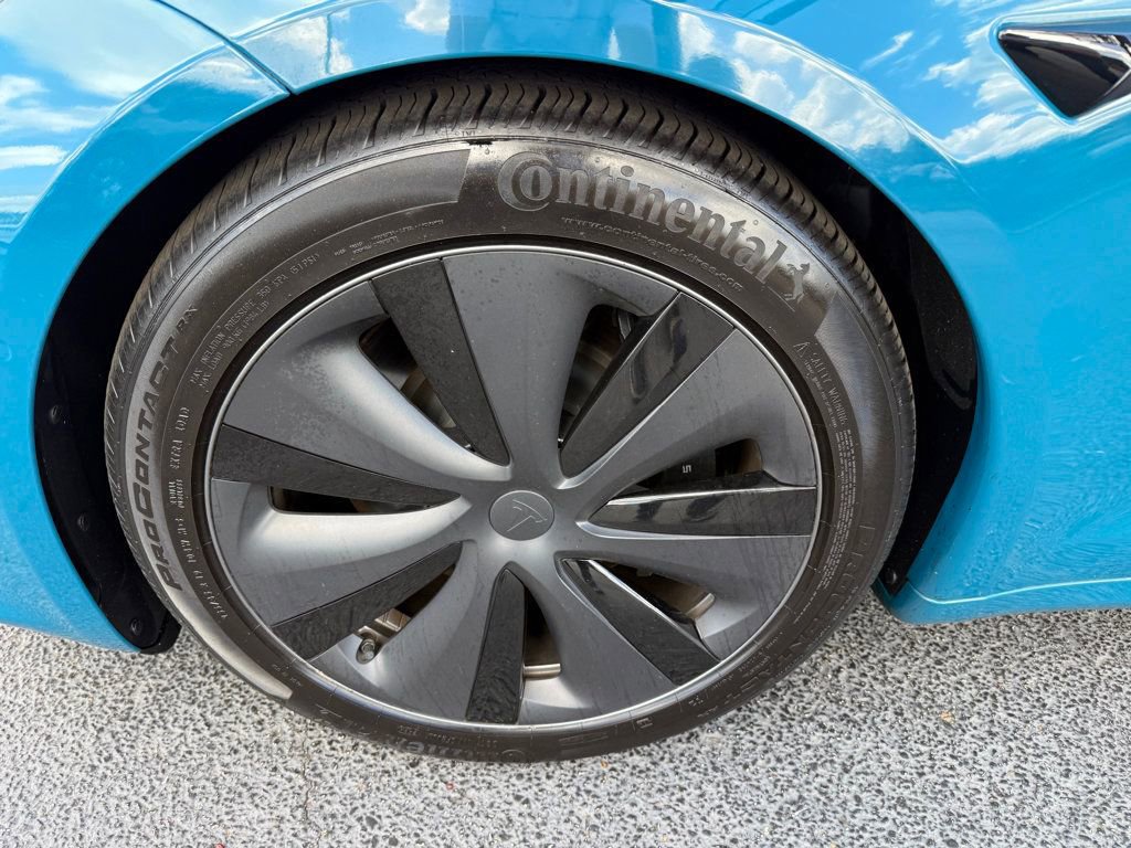 Used 2022 Tesla Model S Plaid image 41