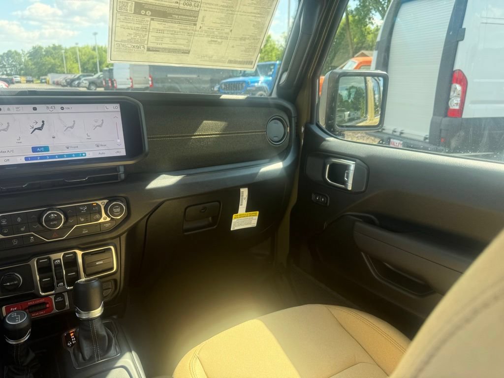 New 2026 Jeep Gladiator Willys AWD/4WD image 40