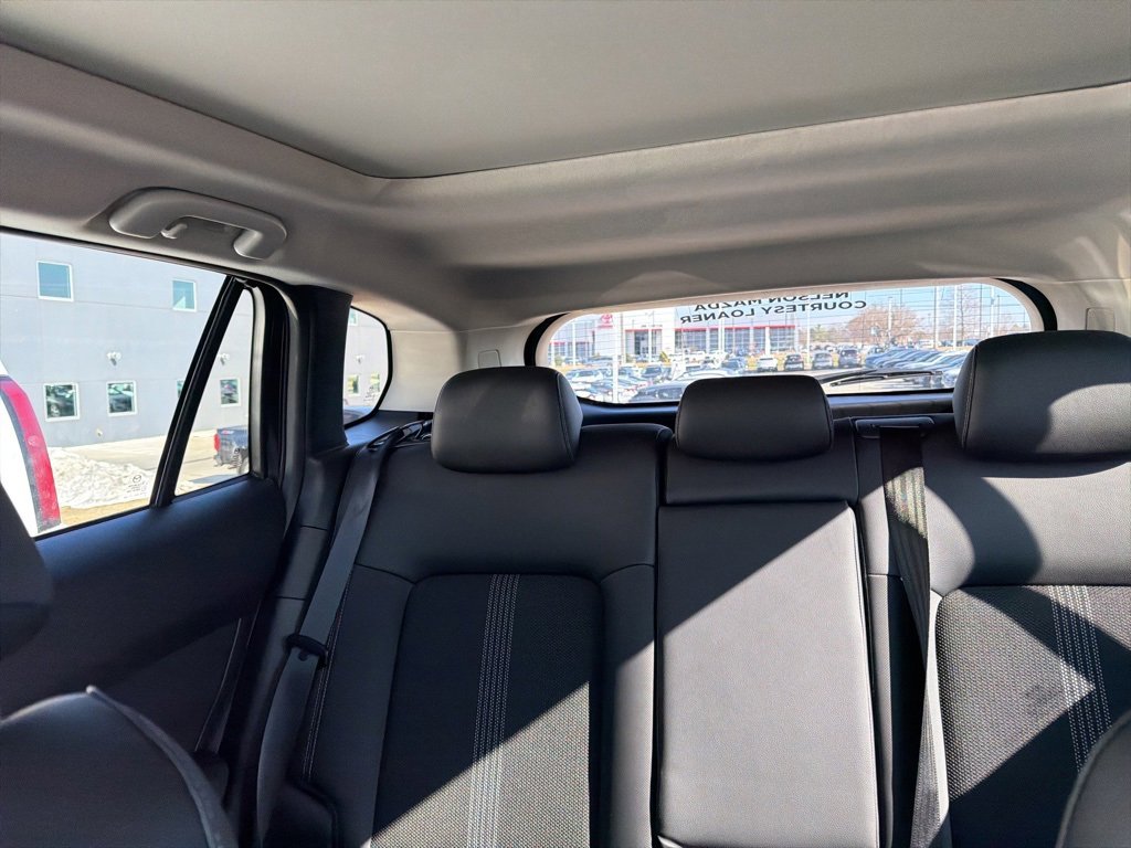 Used 2025 MAZDA CX-50 AWD 2.5 S w/ Premium Package image 22