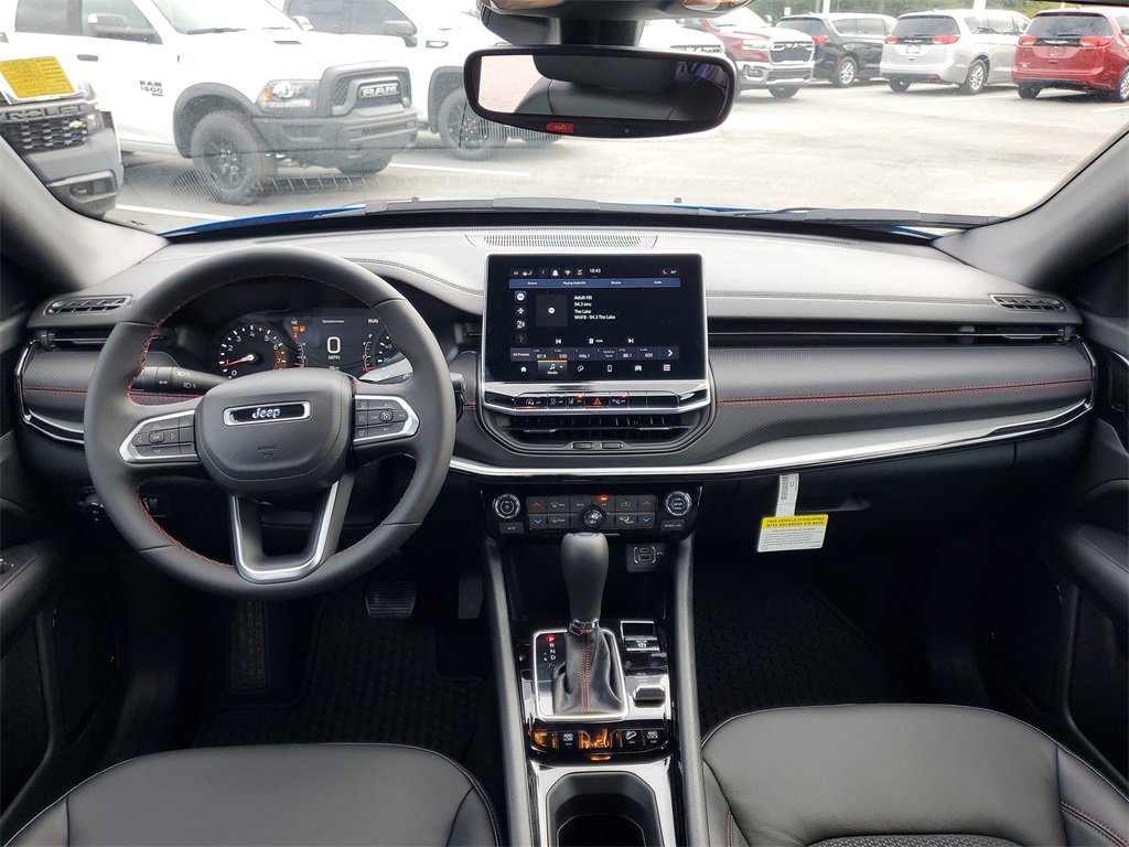 New 2026 Jeep Compass Trailhawk image 21