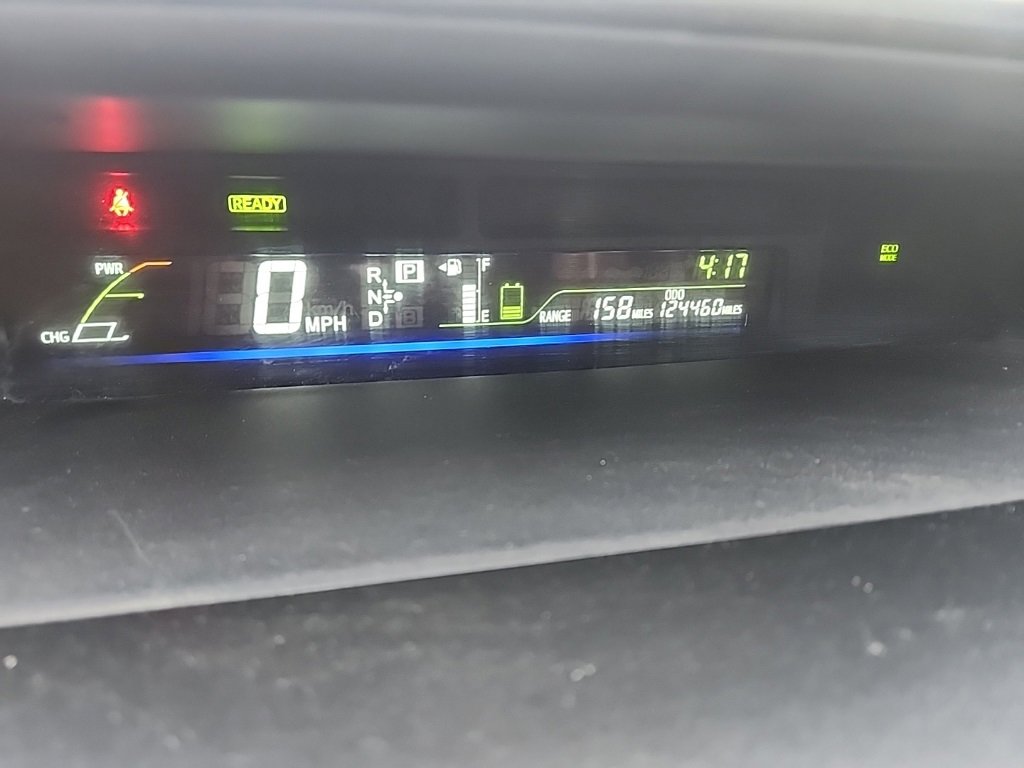 Used 2014 Toyota Prius V Three image 14