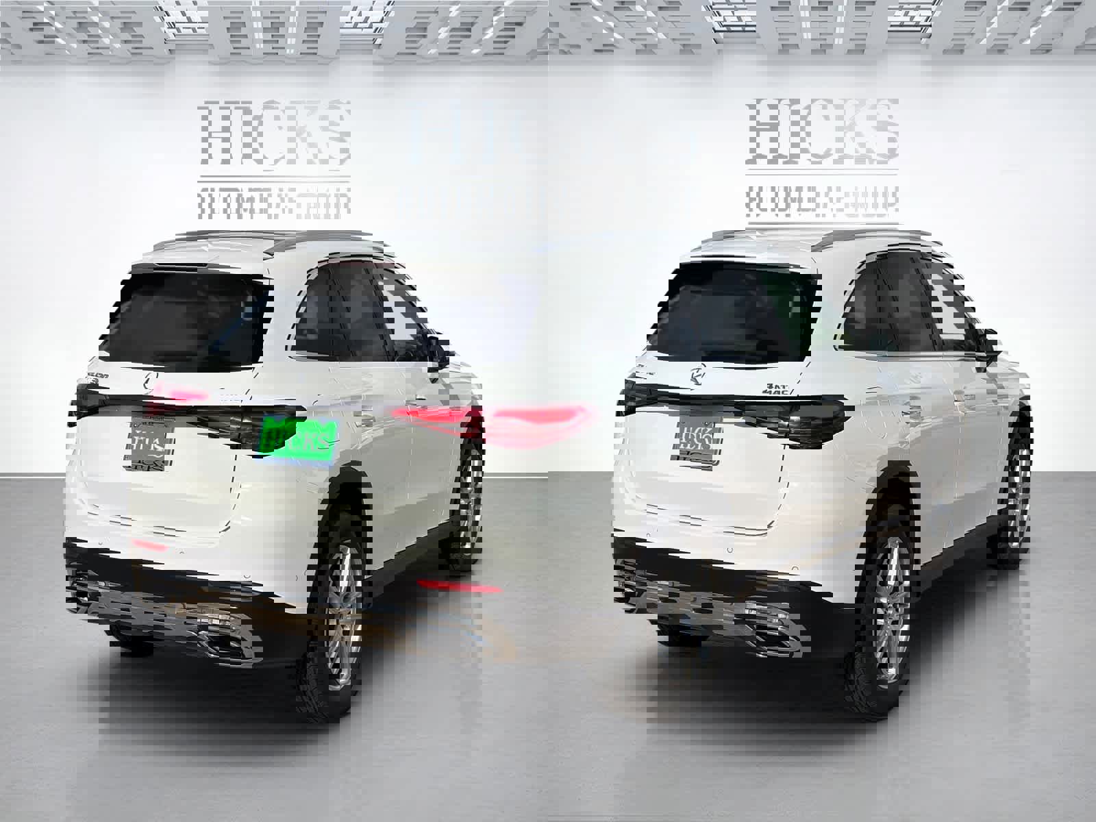 Used 2025 Mercedes-Benz GLC 300 4MATIC image 5