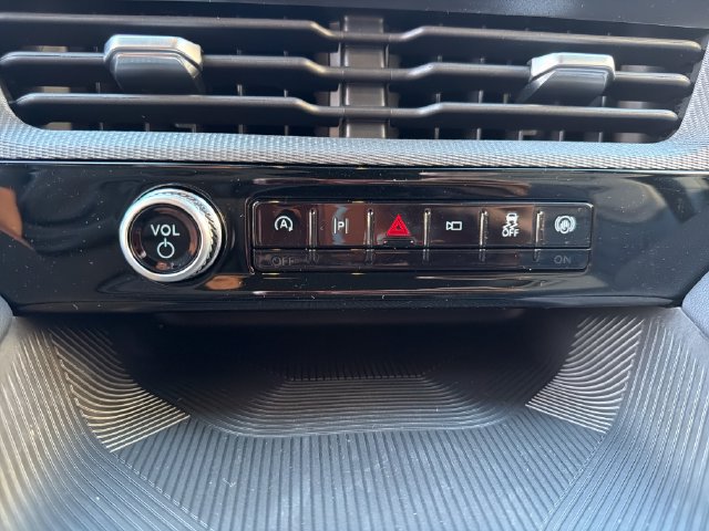New 2027 Ford Explorer ST-Line AWD/4WD image 31