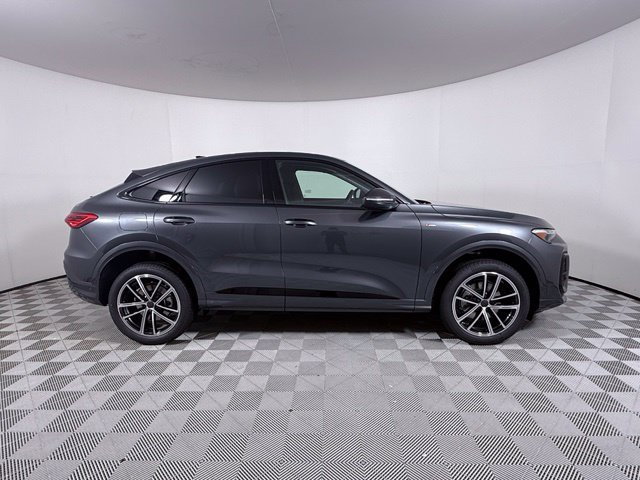 New 2026 Audi Q5 Premium Plus AWD/4WD image 8