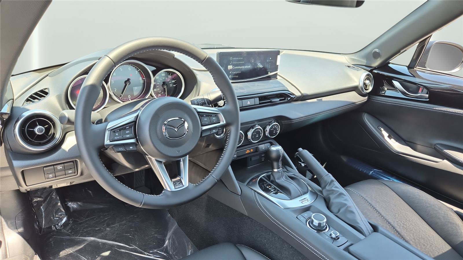 New 2026 MAZDA MX-5 Miata RF Grand Touring w/ Appearance Package RWD image 11