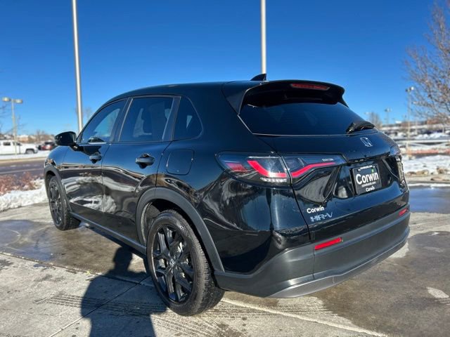 Used 2023 Honda HR-V Sport image 5