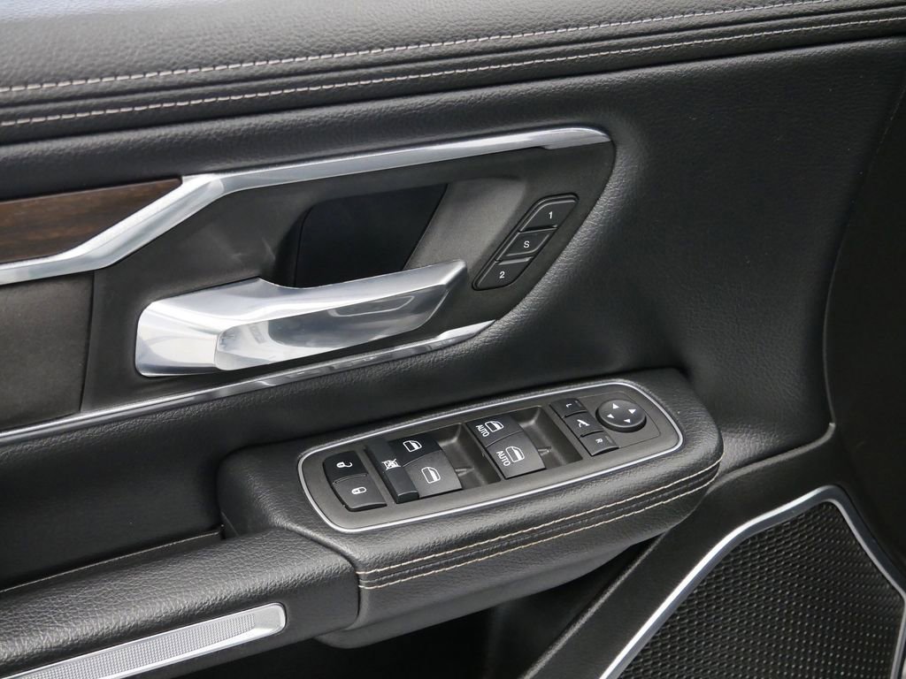 Certified 2022 RAM 1500 Laramie image 8