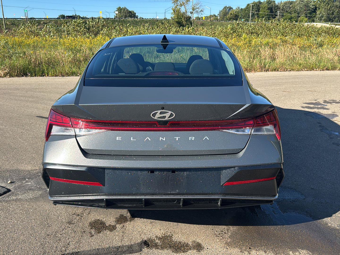 Used 2025 Hyundai Elantra SEL FWD image 4