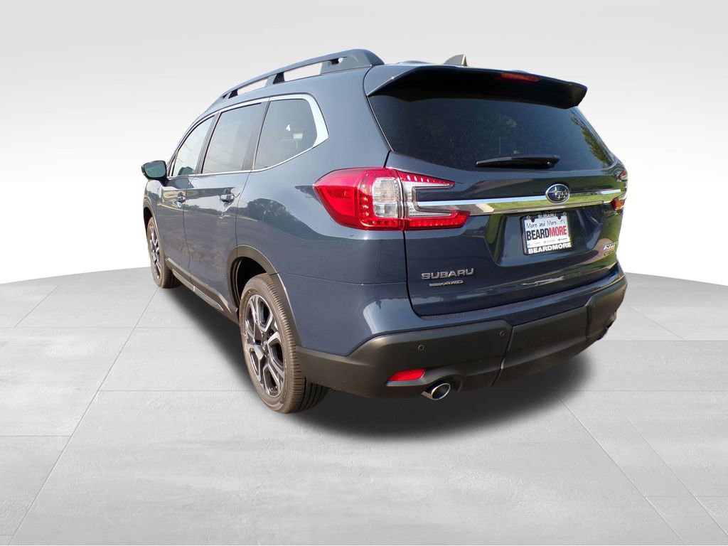 New 2025 Subaru Ascent Limited image 3