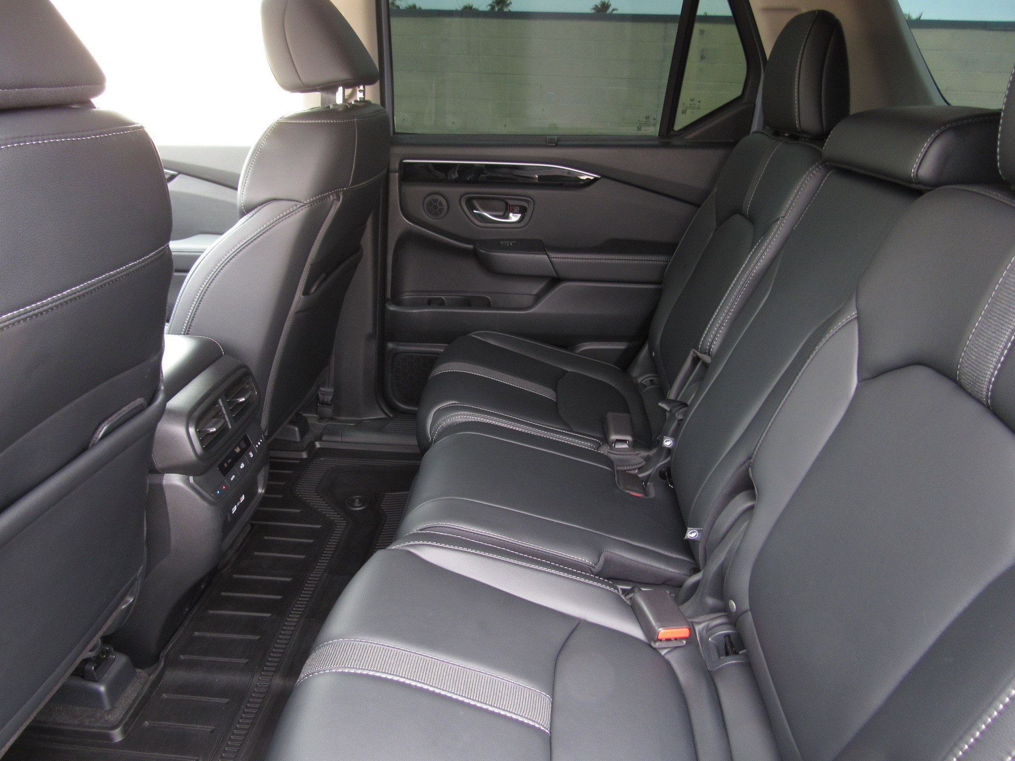 Certified 2023 Honda Pilot Touring image 15