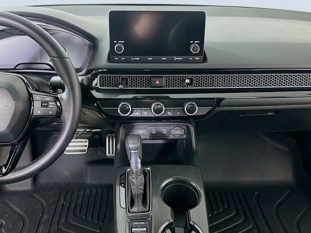 Used 2025 Honda Civic Sport image 18