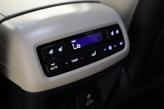 Used 2021 Hyundai Palisade Limited image 29