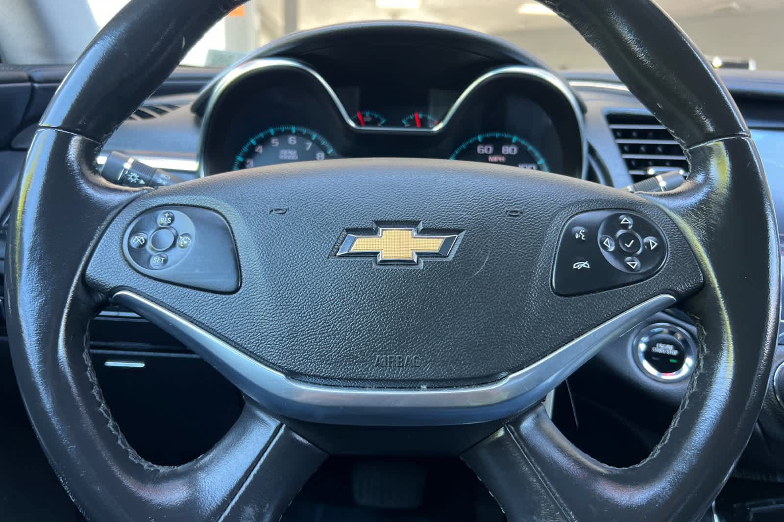 Used 2018 Chevrolet Impala Premier FWD image 26
