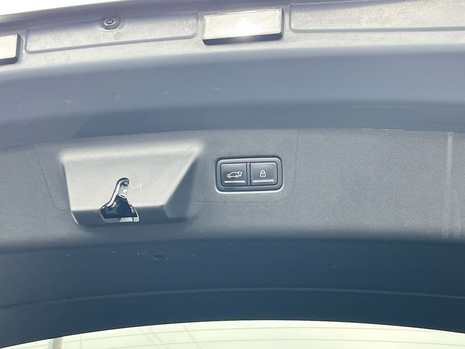 Used 2025 Hyundai Santa Fe SEL image 23