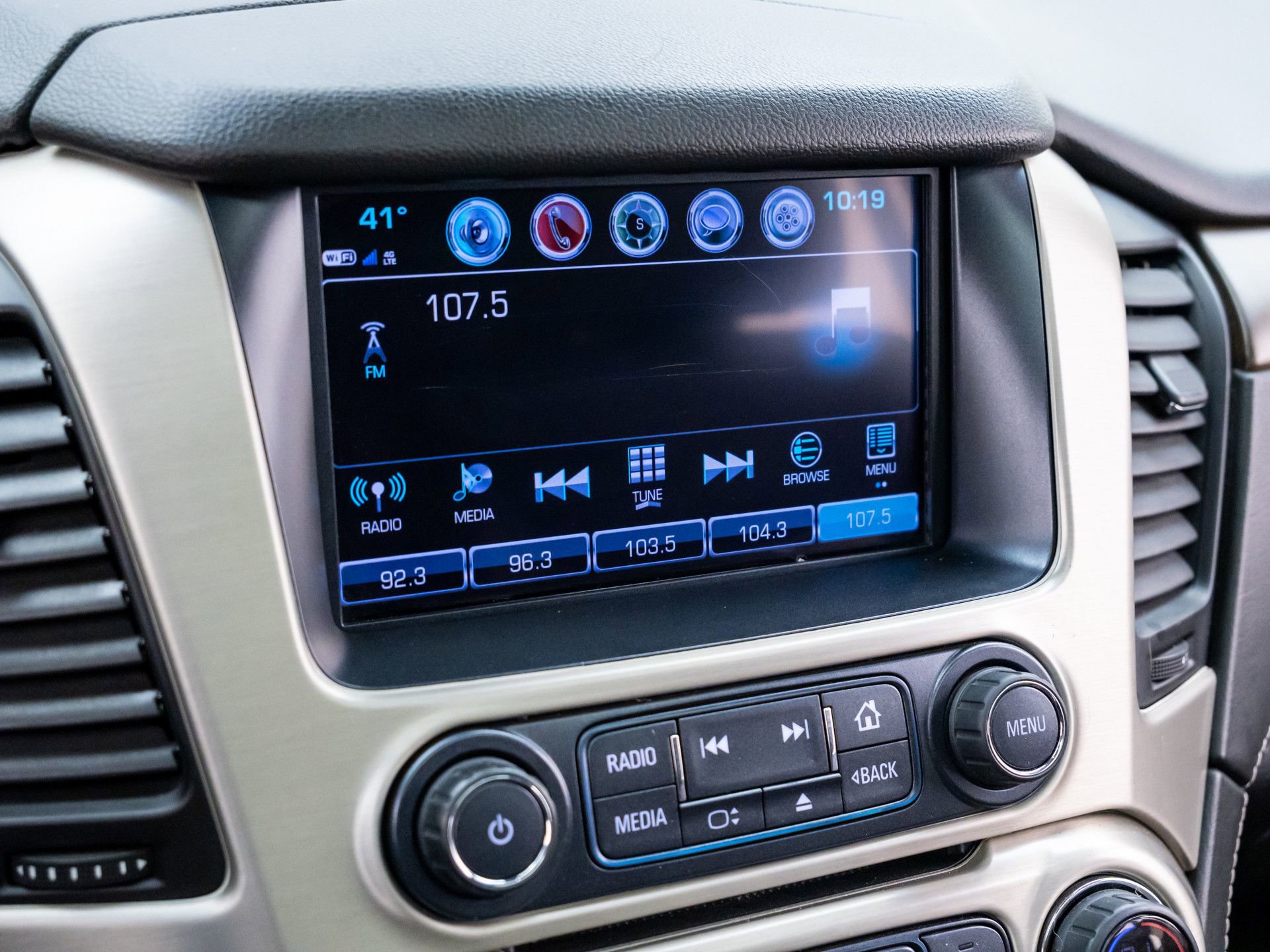 Used 2018 GMC Yukon Denali AWD/4WD image 24