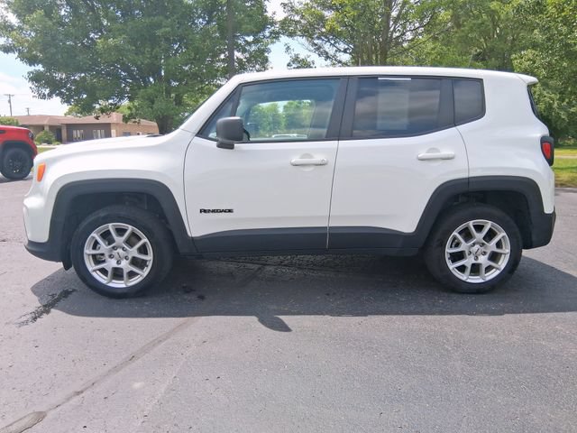 Used 2023 Jeep Renegade Latitude AWD/4WD image 3