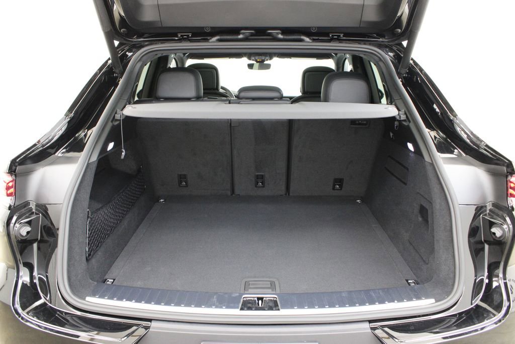 New 2025 Porsche Cayenne S AWD/4WD image 39